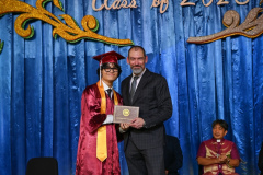 graduation-2025_7402