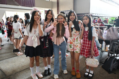 KAT_MS-Any-Holiday-7